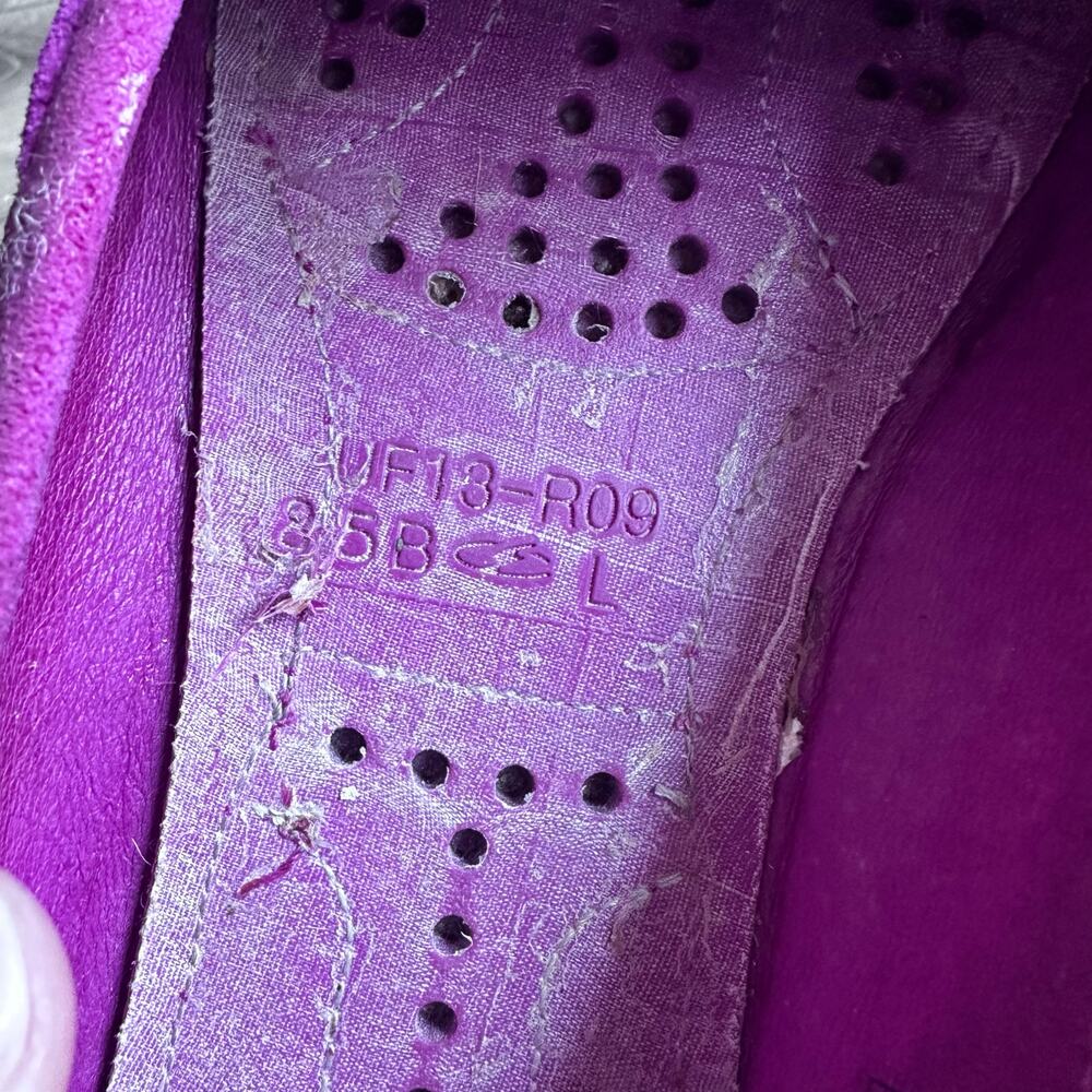 UGG Pink Leather Slippers - Women's Size 8.5 - Cozy! - Picture 6 of 7